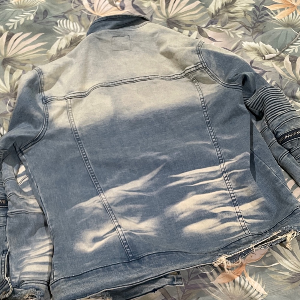 Distressed Denim Jacket - Picture 6 of 6